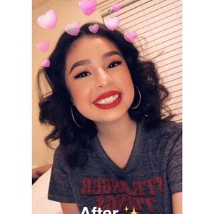 Meet your Posher, Ezmeralda